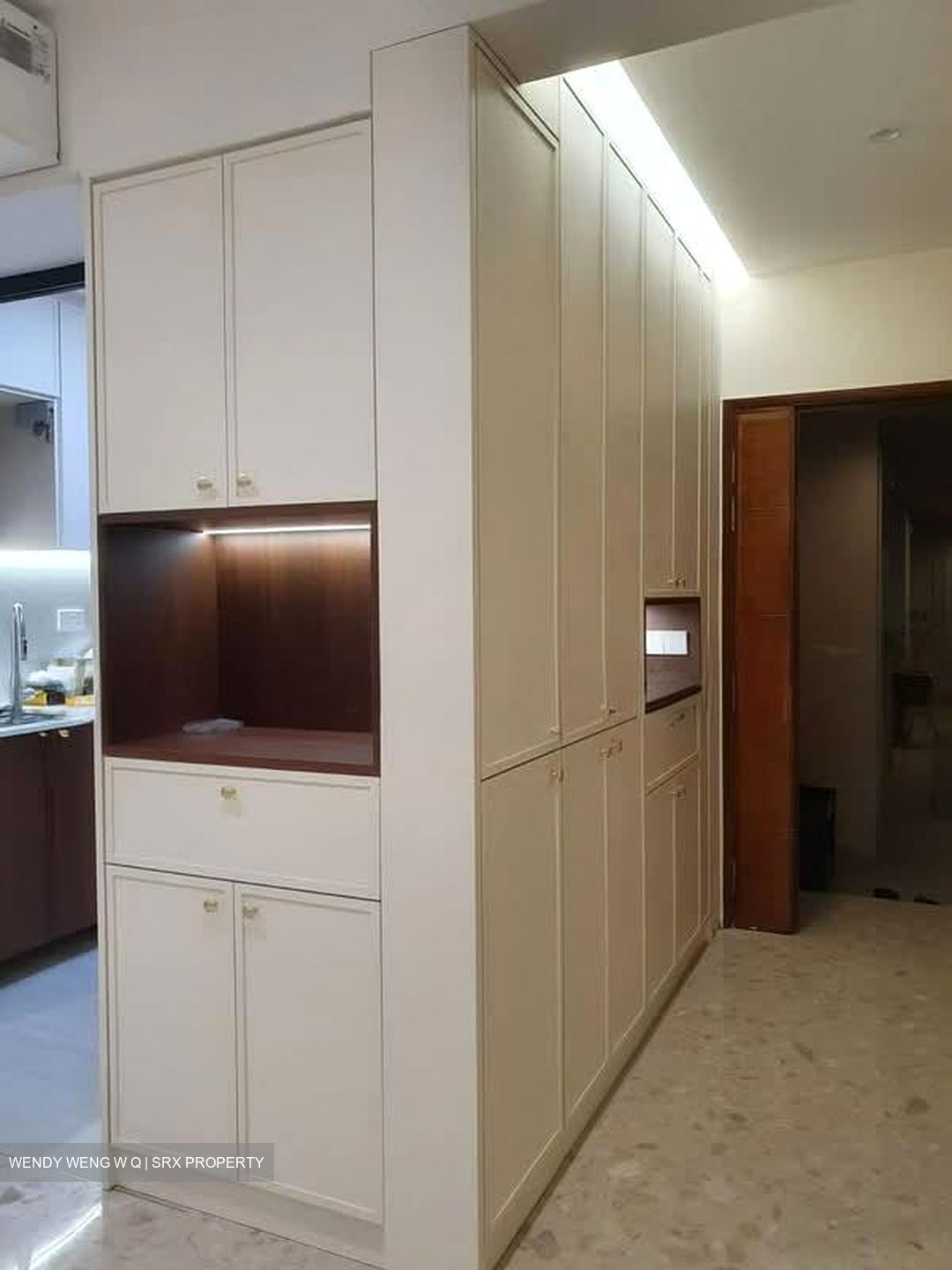 Pinevale (D18), Condominium #588853731
